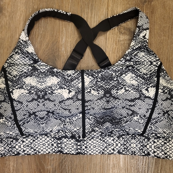 ZYIA Light n Tight Adjustable  Cobra Metallic Snakeskin Sports Bra Size XLarge - Picture 7 of 11